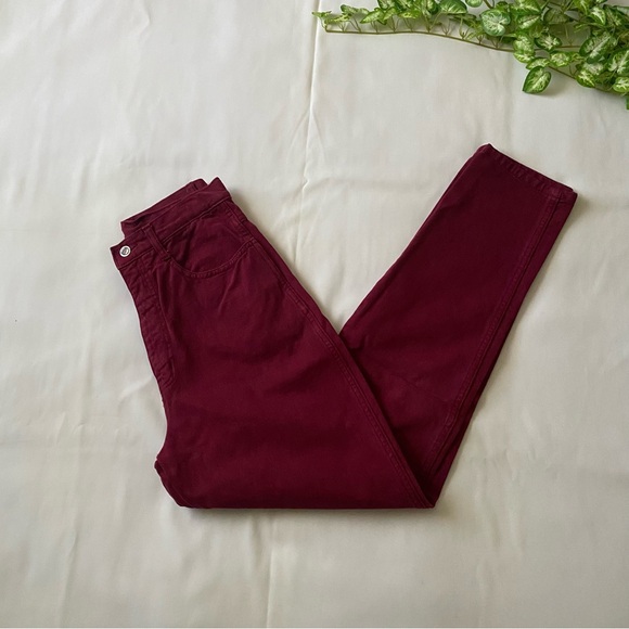 Vintage High Waisted Tapered Denim Jeans - Picture 5 of 6